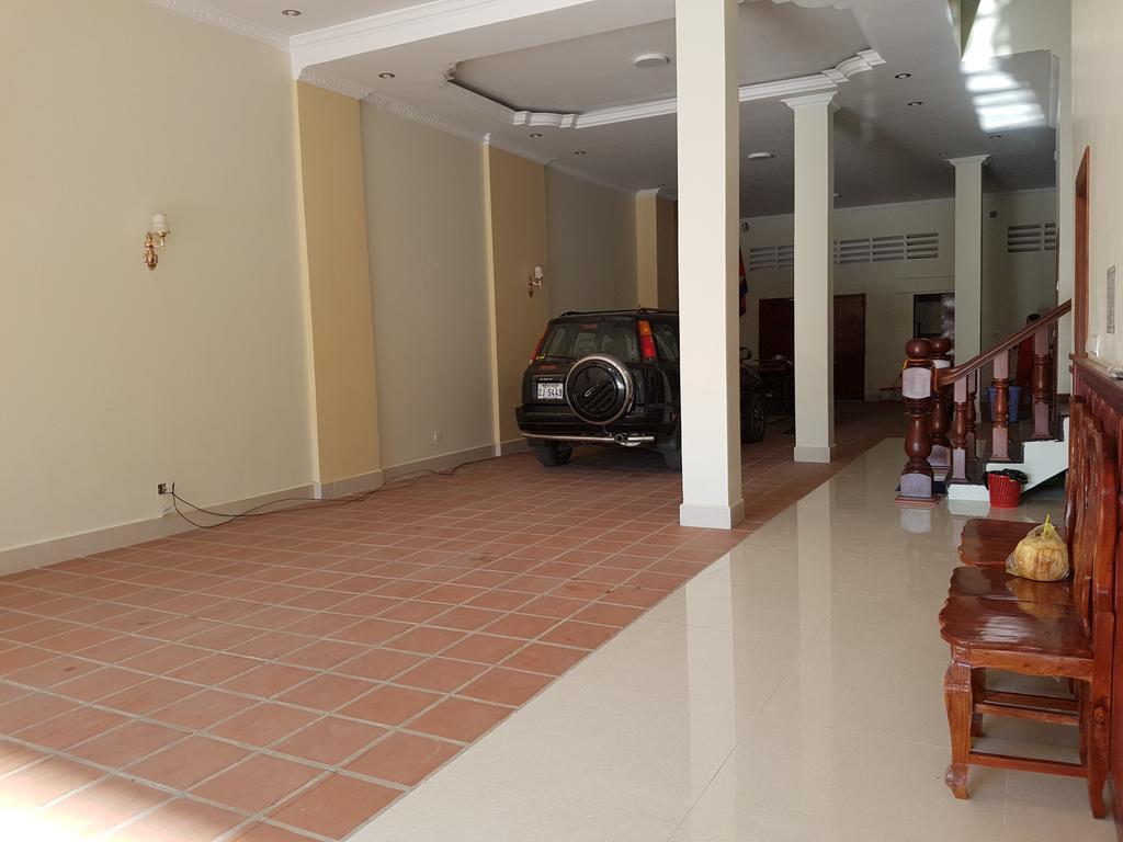 Samnop Samnang Guesthouse Kâmpôt Zewnętrze zdjęcie