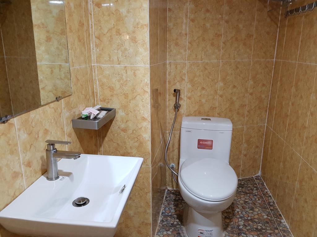 Samnop Samnang Guesthouse Kâmpôt Zewnętrze zdjęcie