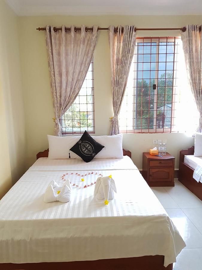 Samnop Samnang Guesthouse Kâmpôt Zewnętrze zdjęcie